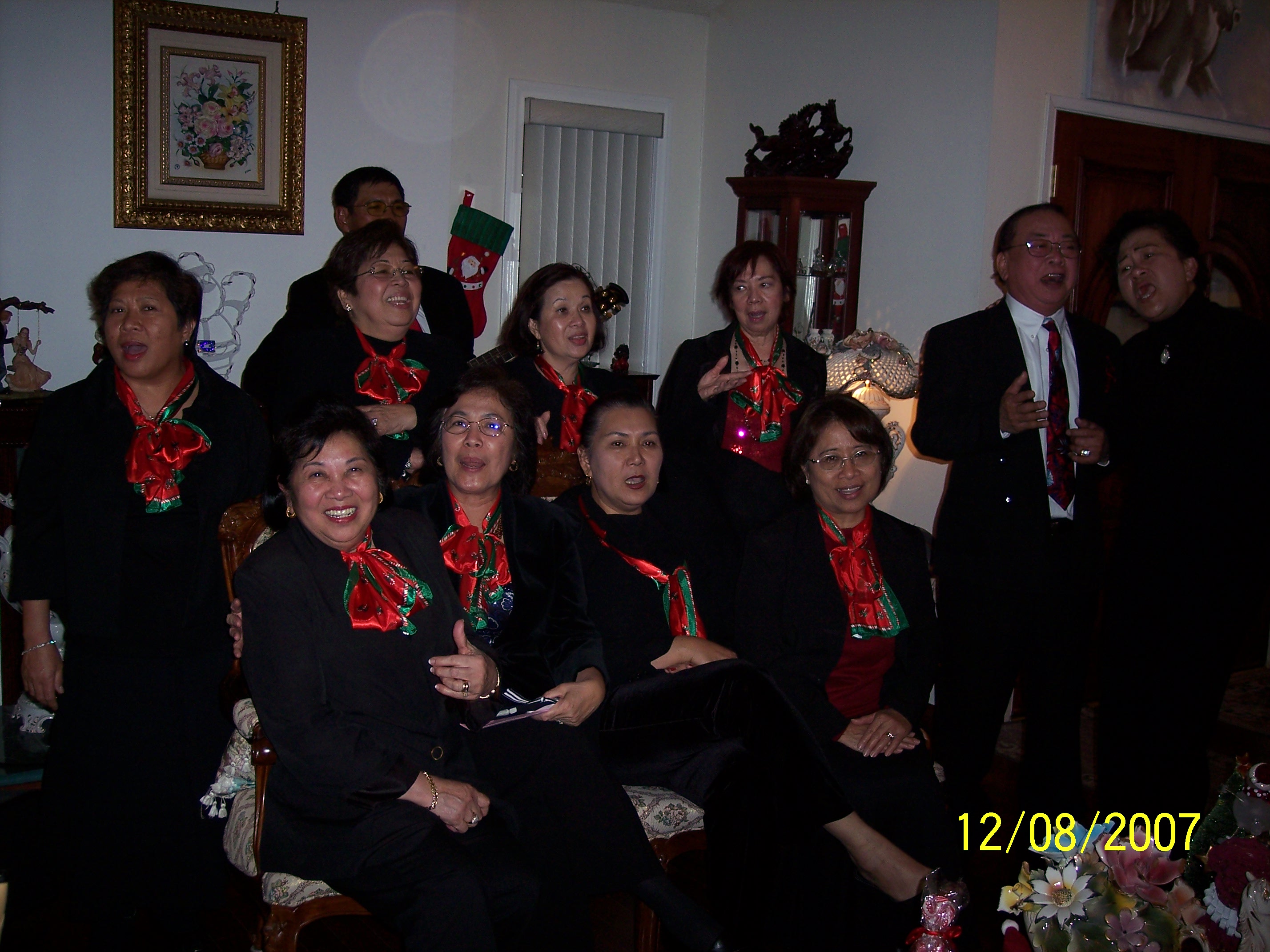 Elsie and Rudy doing a harana duet at Ed Cleofe's house on 12/8/07 in Mission Viejo.
